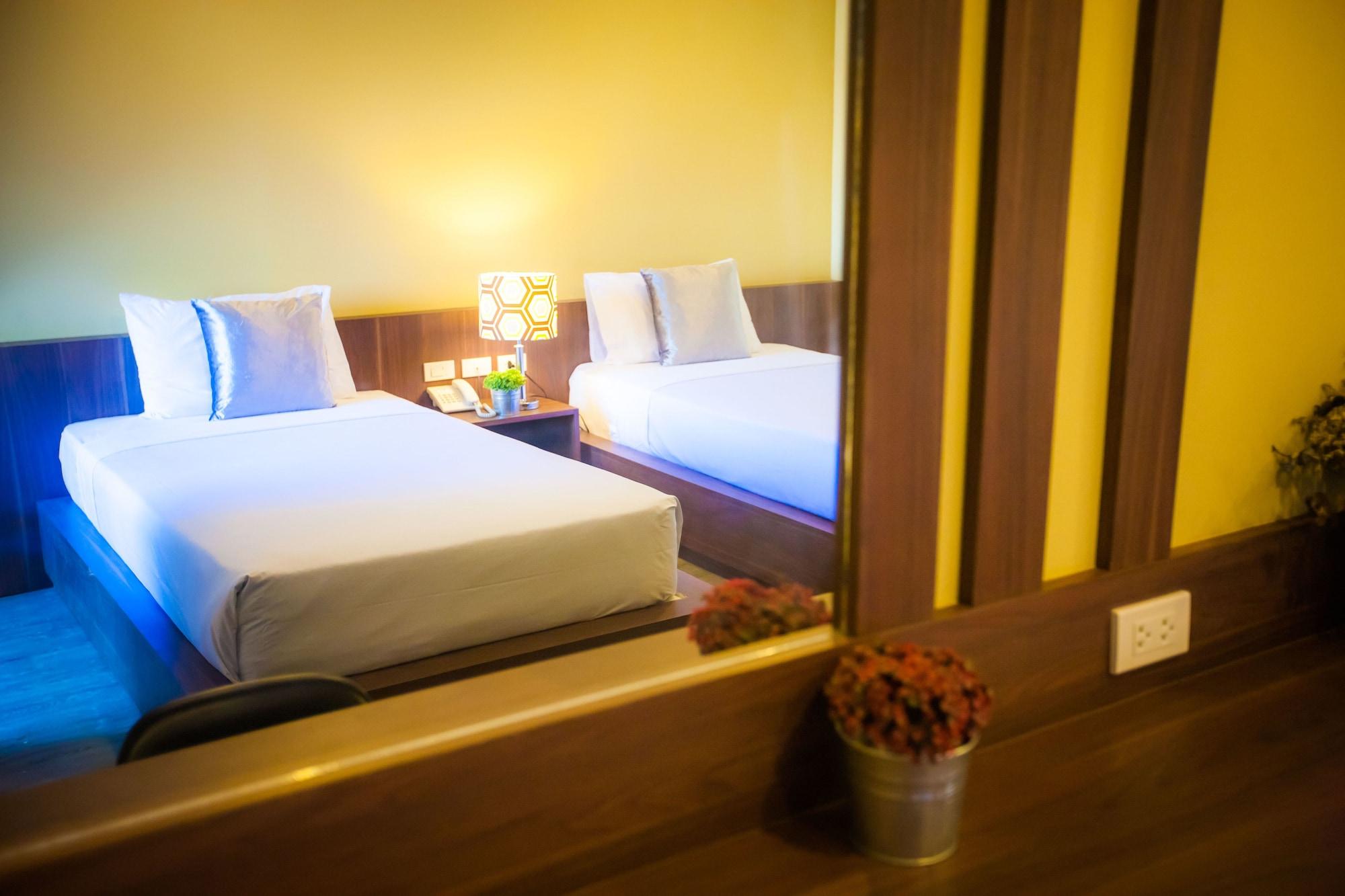 Rayong President Hotel Екстер'єр фото